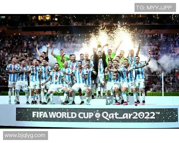 拍卖足球明星的奇幻旅程女主角勇闯绿茵场的爱情与梦想